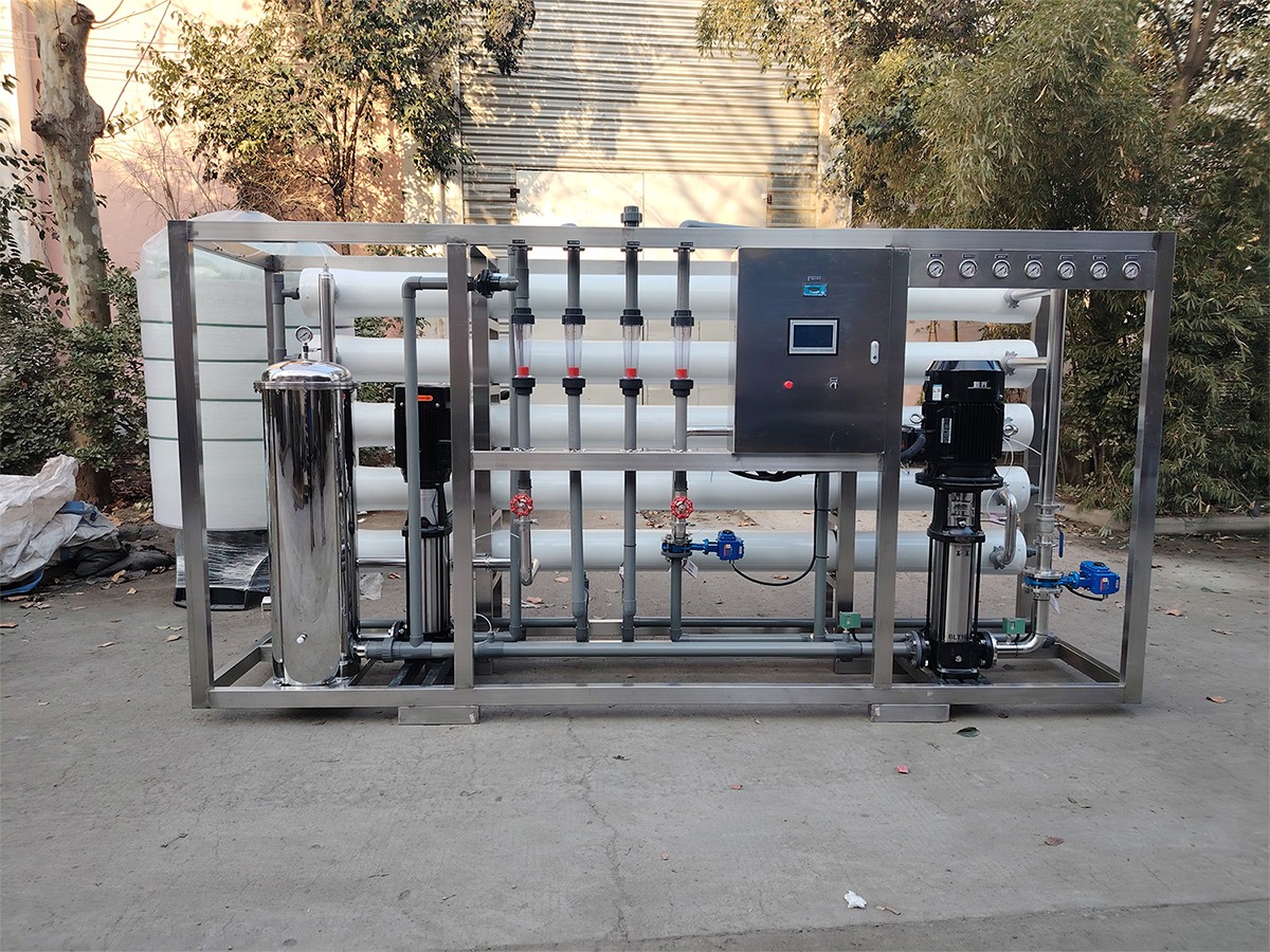 南岳15吨单级反渗透设备